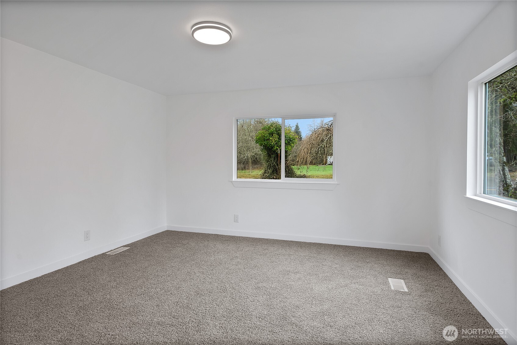 3722 Delphi Road SW Olympia WA 98512