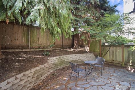 8515 Stone Avenue N Seattle WA 98103