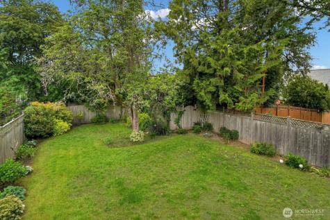 4711 51st Avenue S Seattle WA 98118