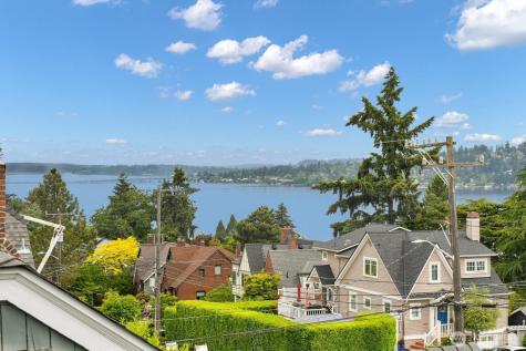 4711 51st Avenue S Seattle WA 98118