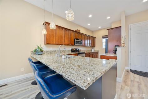 444 Hilltop Place Chelan WA 98816