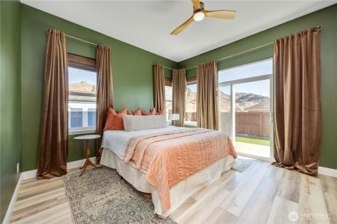 444 Hilltop Place Chelan WA 98816