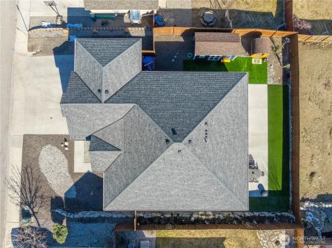 444 Hilltop Place Chelan WA 98816