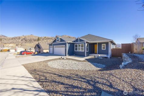 444 Hilltop Place Chelan WA 98816