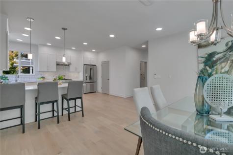 4019 4th Avenue NE Seattle WA 98105