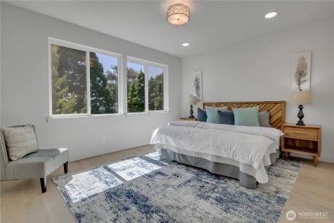 4019 4th Avenue NE Seattle WA 98105