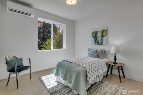 4019 4th Avenue NE Seattle WA 98105