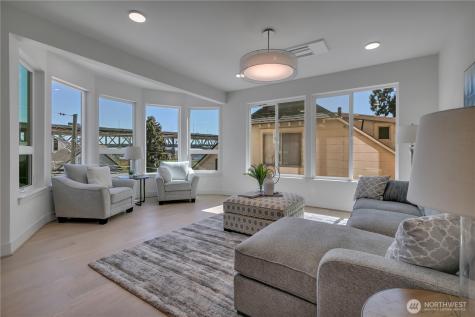 4019 4th Avenue NE Seattle WA 98105