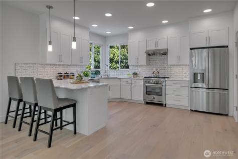 4019 4th Avenue NE Seattle WA 98105