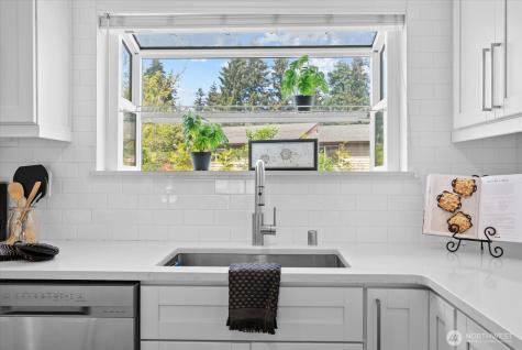 5120 S 297th Place Auburn WA 98001