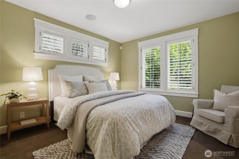 474 Glen Hollow Place SW Bainbridge Island WA 98110