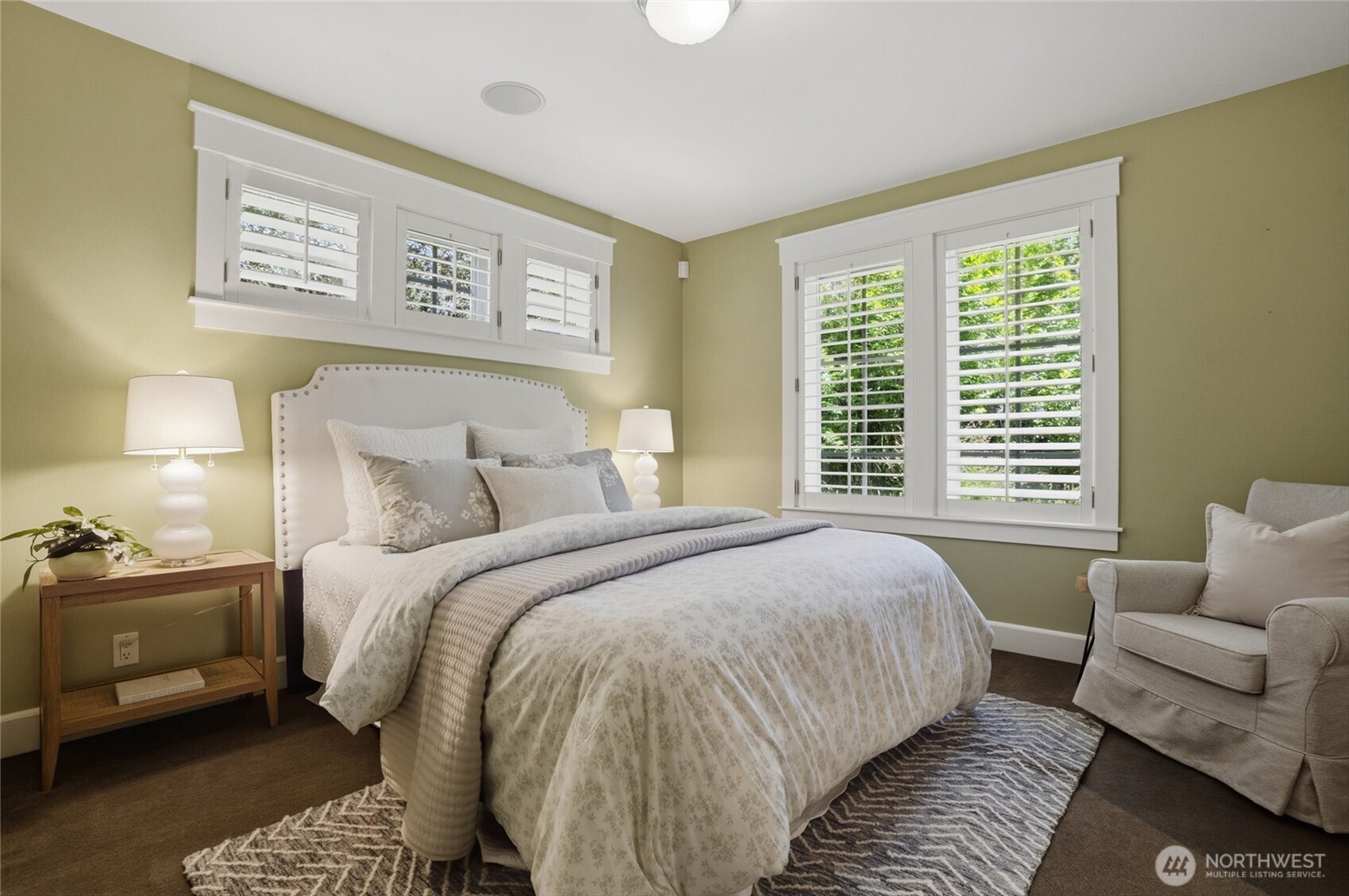 474 Glen Hollow Place SW Bainbridge Island WA 98110