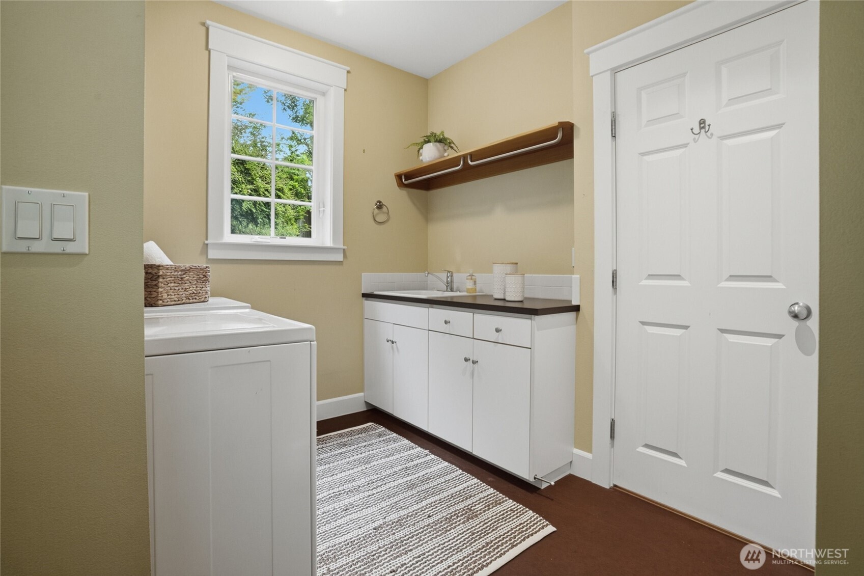 474 Glen Hollow Place SW Bainbridge Island WA 98110