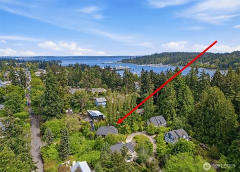 474 Glen Hollow Place SW Bainbridge Island WA 98110