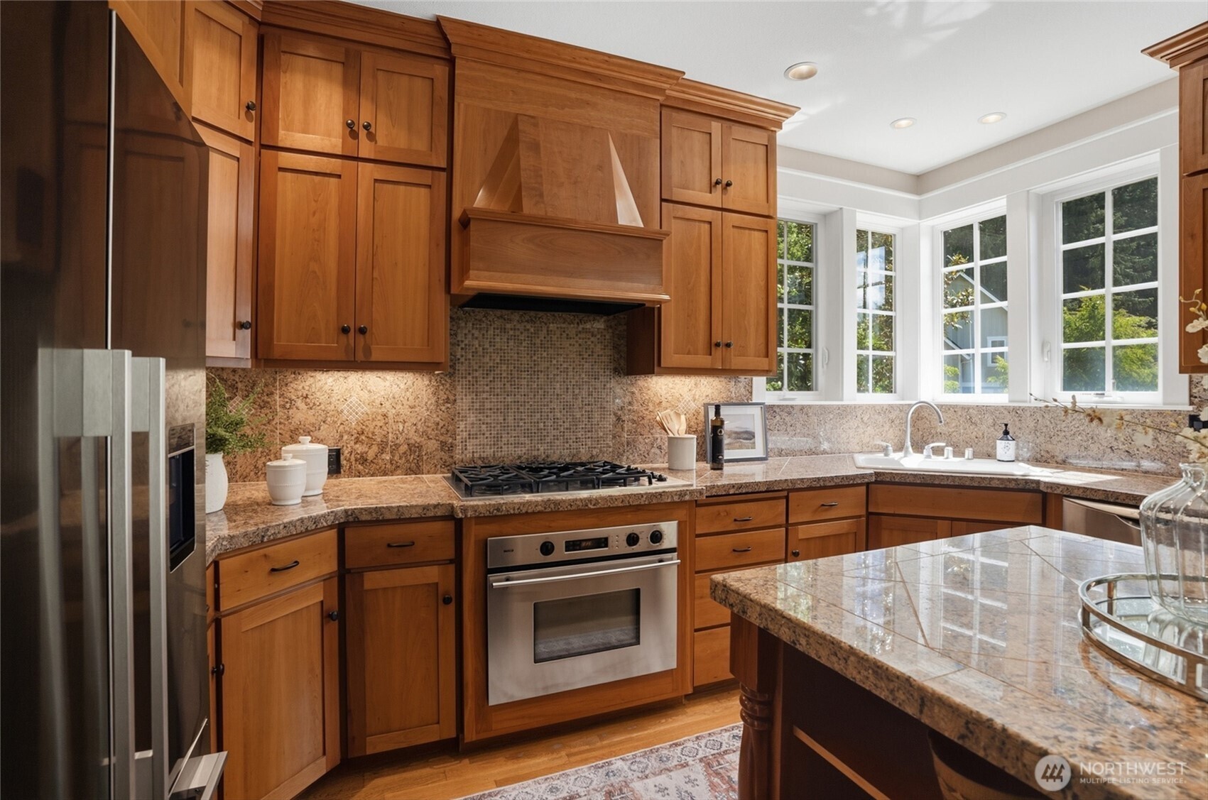 474 Glen Hollow Place SW Bainbridge Island WA 98110