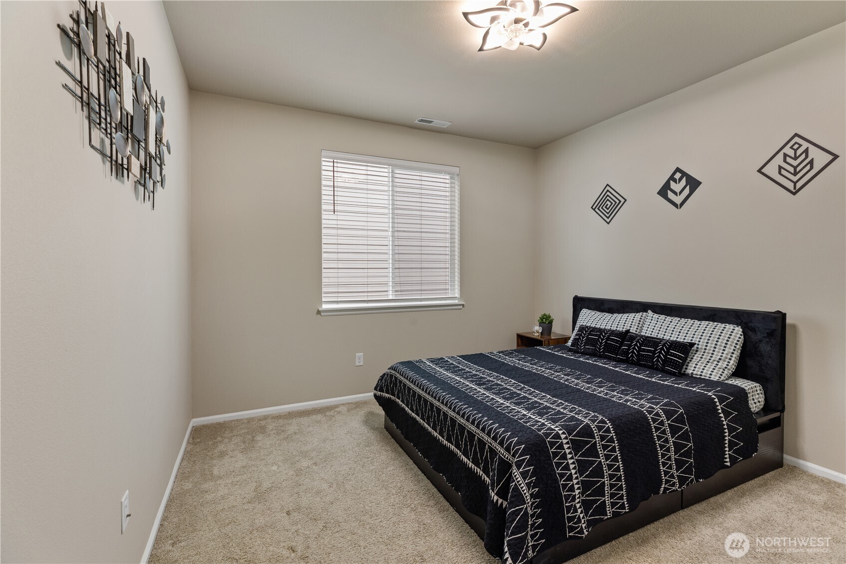 26832 199th Avenue SE Covington WA 98042