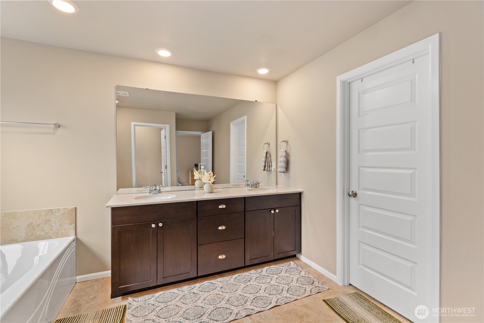 26832 199th Avenue SE Covington WA 98042