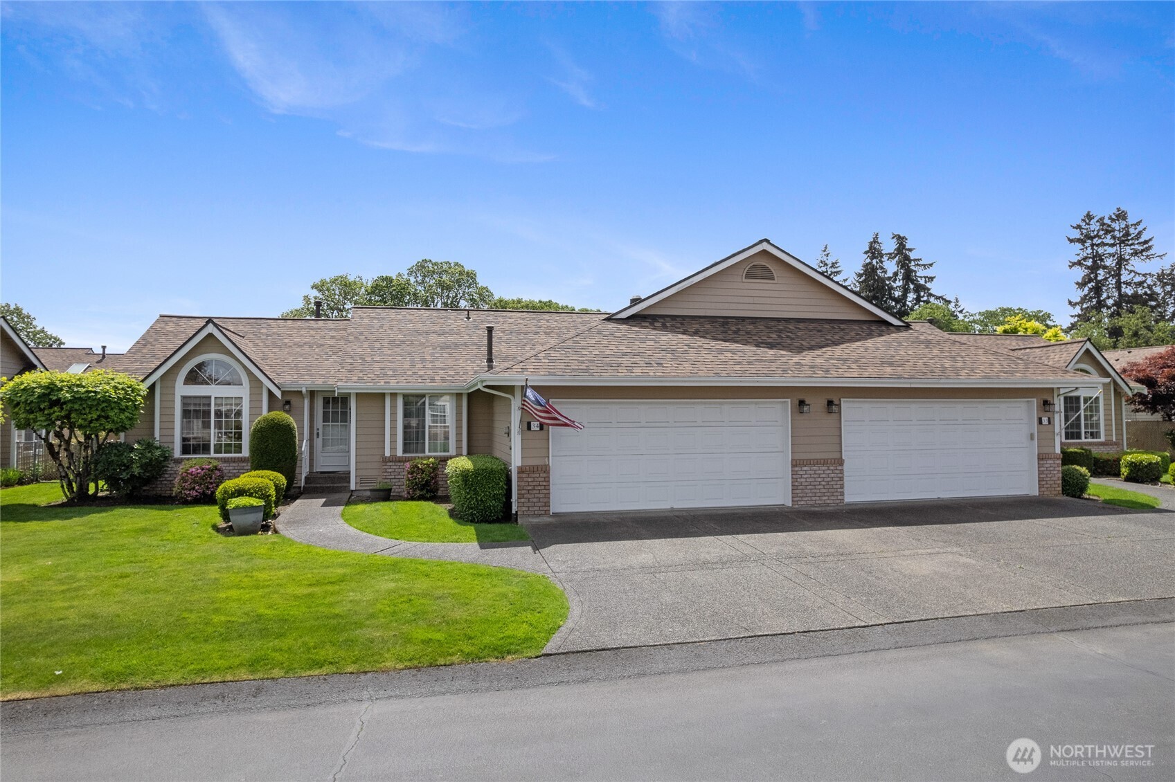 34 Lakewood Oaks Drive SW Lakewood WA 98499