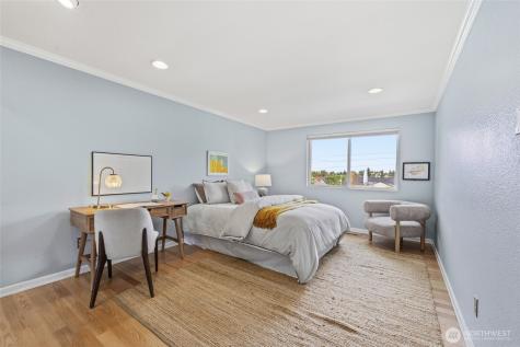 4019 52nd Place SW Seattle WA 98116