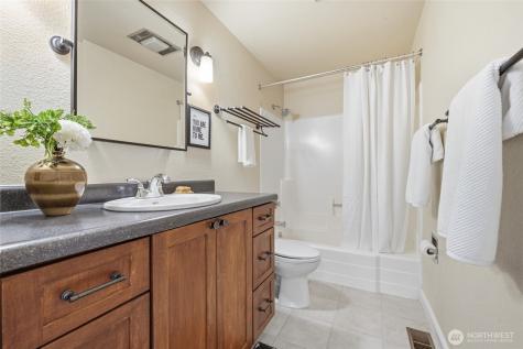 4019 52nd Place SW Seattle WA 98116