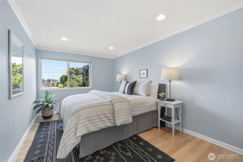4019 52nd Place SW Seattle WA 98116