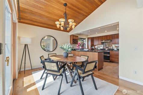 4019 52nd Place SW Seattle WA 98116