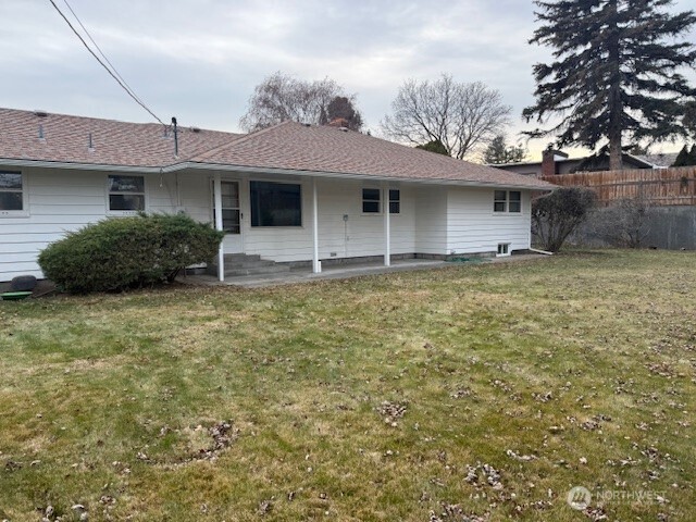 324 Mocliff Road Ephrata WA 98823