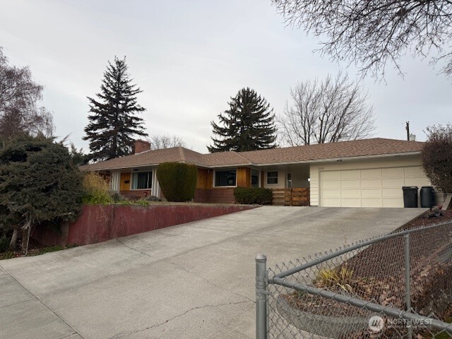 324 Mocliff Road Ephrata WA 98823