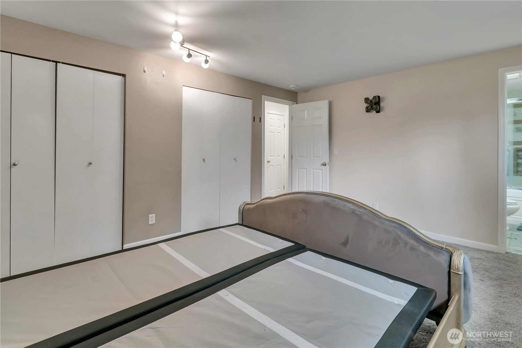 983 NE Melia Lane Bremerton WA 98311