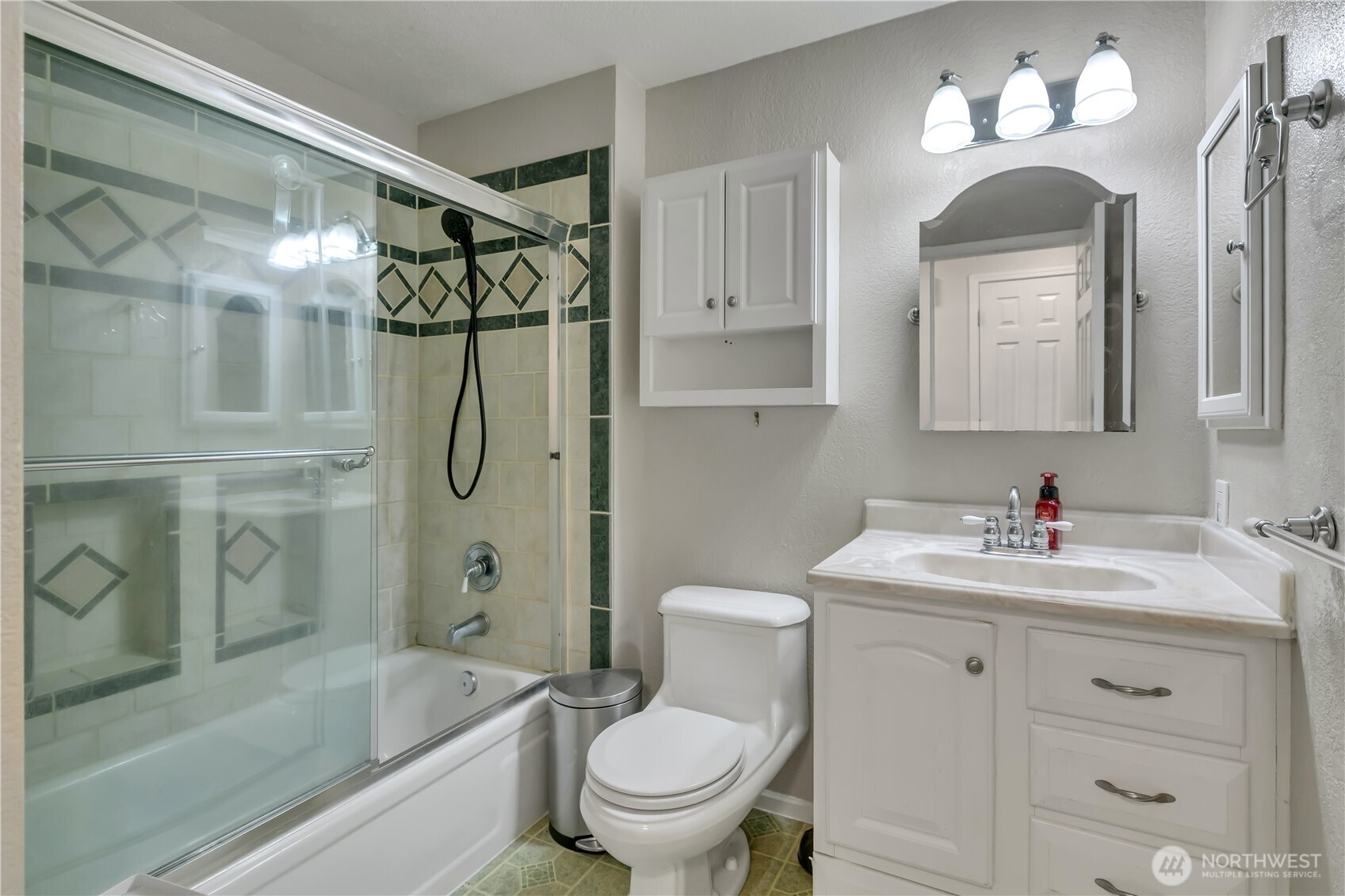 983 NE Melia Lane Bremerton WA 98311