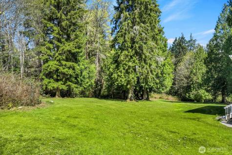 1915 98th Street NW Tulalip WA 98271