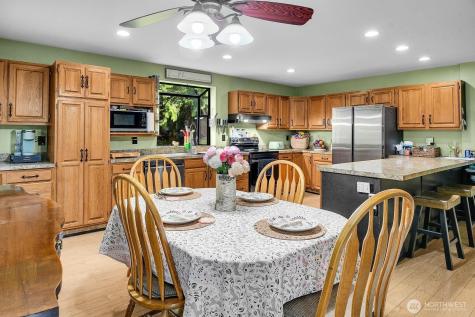 1915 98th Street NW Tulalip WA 98271