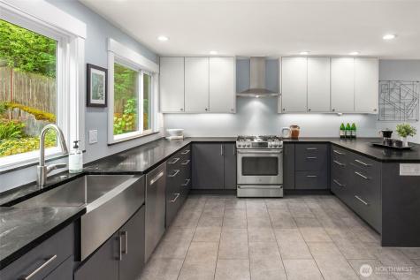 4648 89th Avenue SE Mercer Island WA 98040