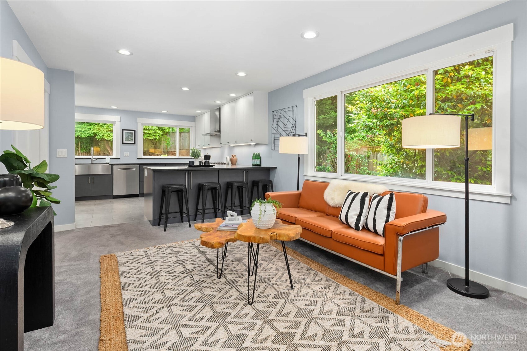 4648 89th Avenue SE Mercer Island WA 98040