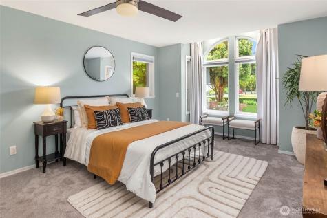 4648 89th Avenue SE Mercer Island WA 98040