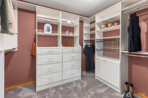 4648 89th Avenue SE Mercer Island WA 98040