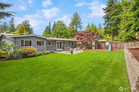 4648 89th Avenue SE Mercer Island WA 98040
