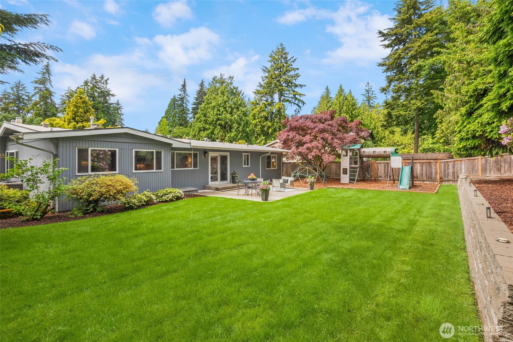 4648 89th Avenue SE Mercer Island WA 98040