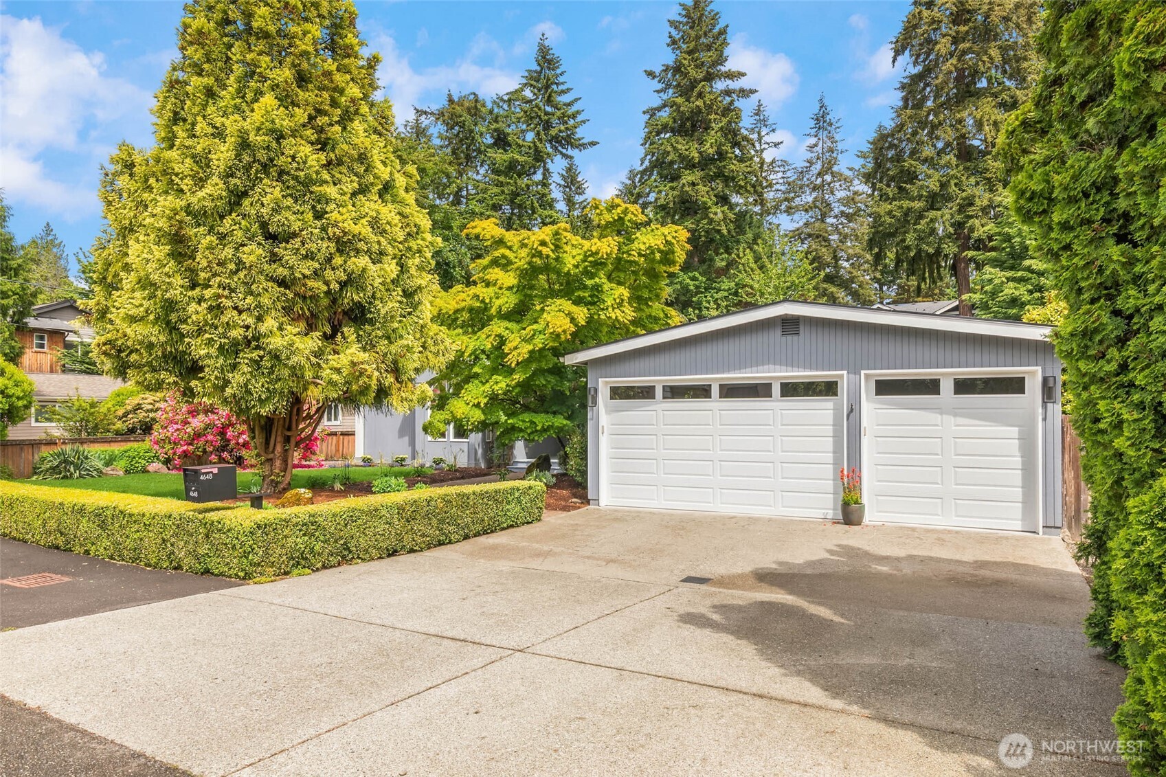 4648 89th Avenue SE Mercer Island WA 98040