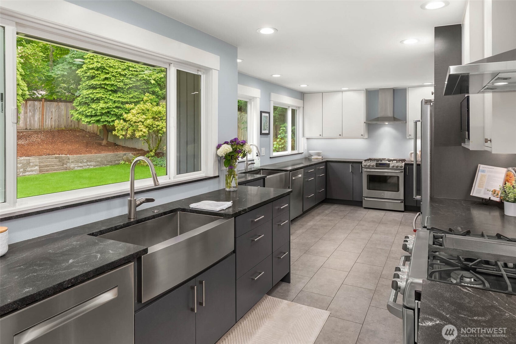 4648 89th Avenue SE Mercer Island WA 98040
