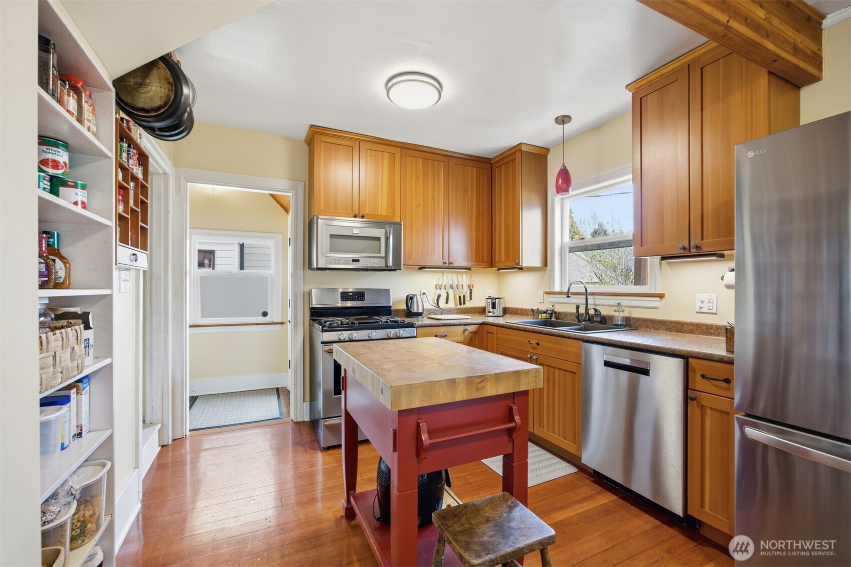 2712 Victor Street Bellingham WA 98225
