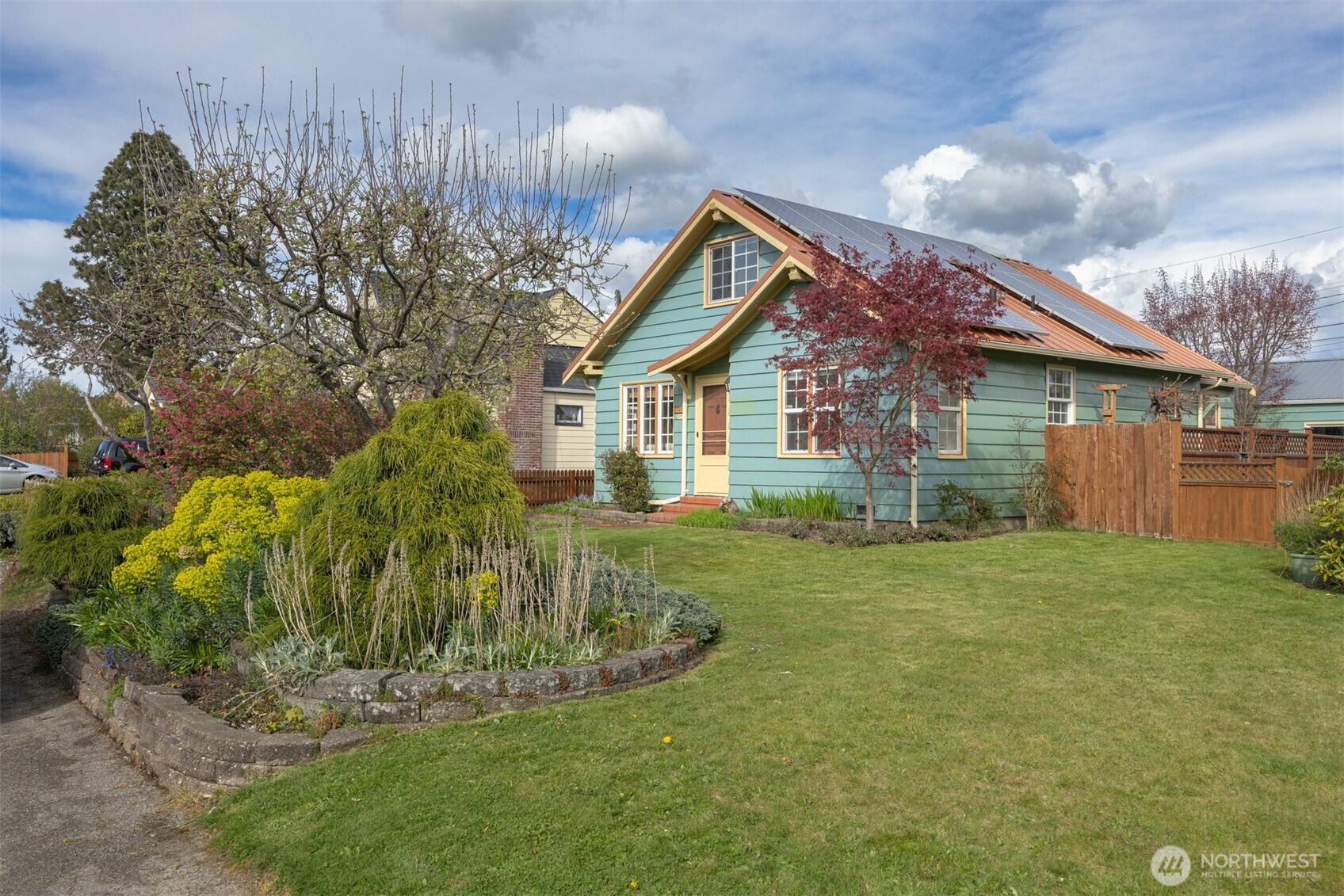 2712 Victor Street Bellingham WA 98225