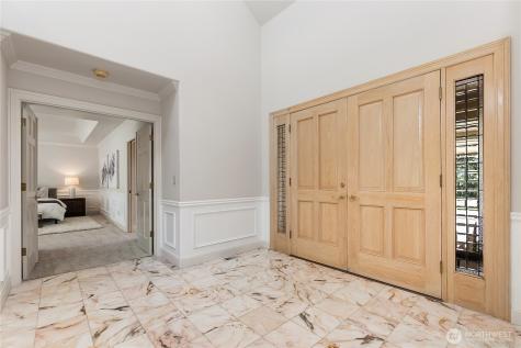 3510 116th Avenue NE Bellevue WA 98004