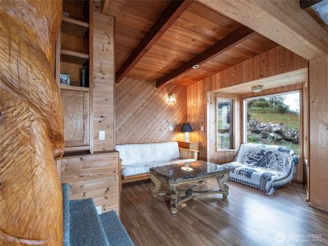 26 E Port Gardener Drive Everett WA 98206