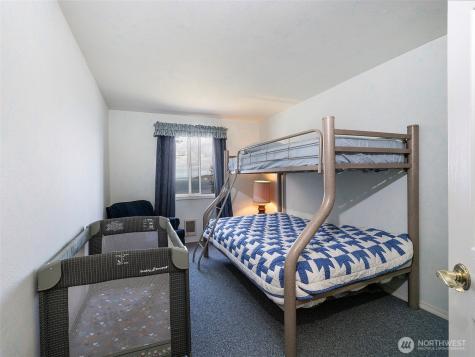 26 E Port Gardener Drive Everett WA 98206