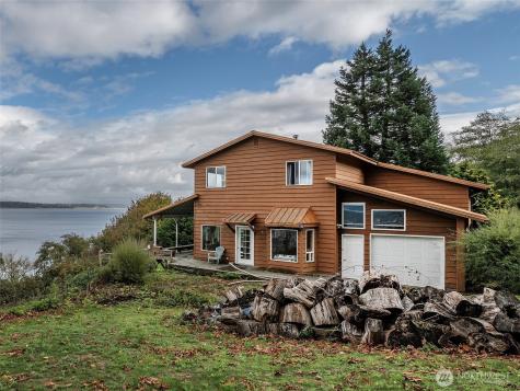 26 E Port Gardener Drive Everett WA 98206