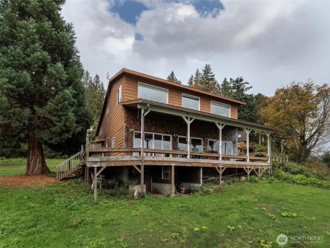 26 E Port Gardener Drive Everett WA 98206