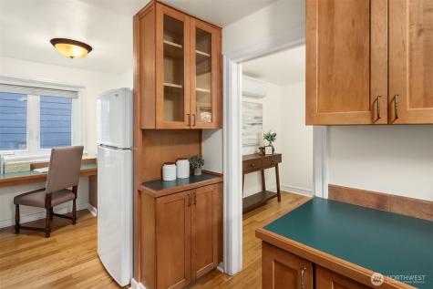 548 NE 102nd Street Seattle WA 98125