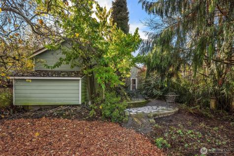 548 NE 102nd Street Seattle WA 98125