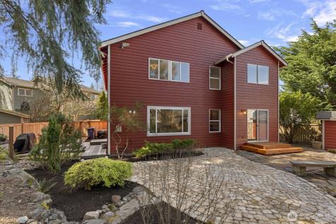 7320 Silent Creek Avenue SE Snoqualmie WA 98065